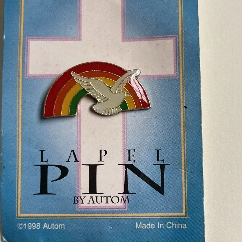 Vintage Rainbow Dove White Bird of Peace Enamel Lapel Pin Badge 1999